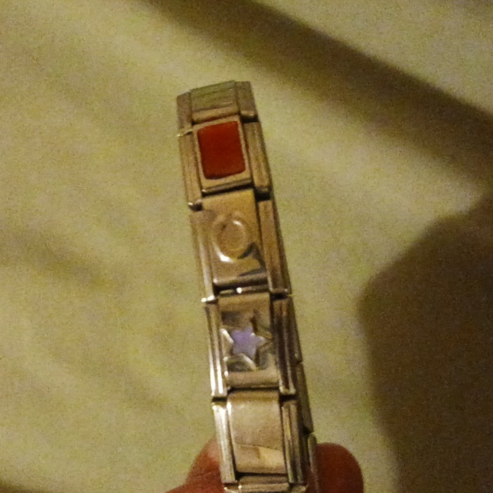 Bracelet - Picture 2 of 2